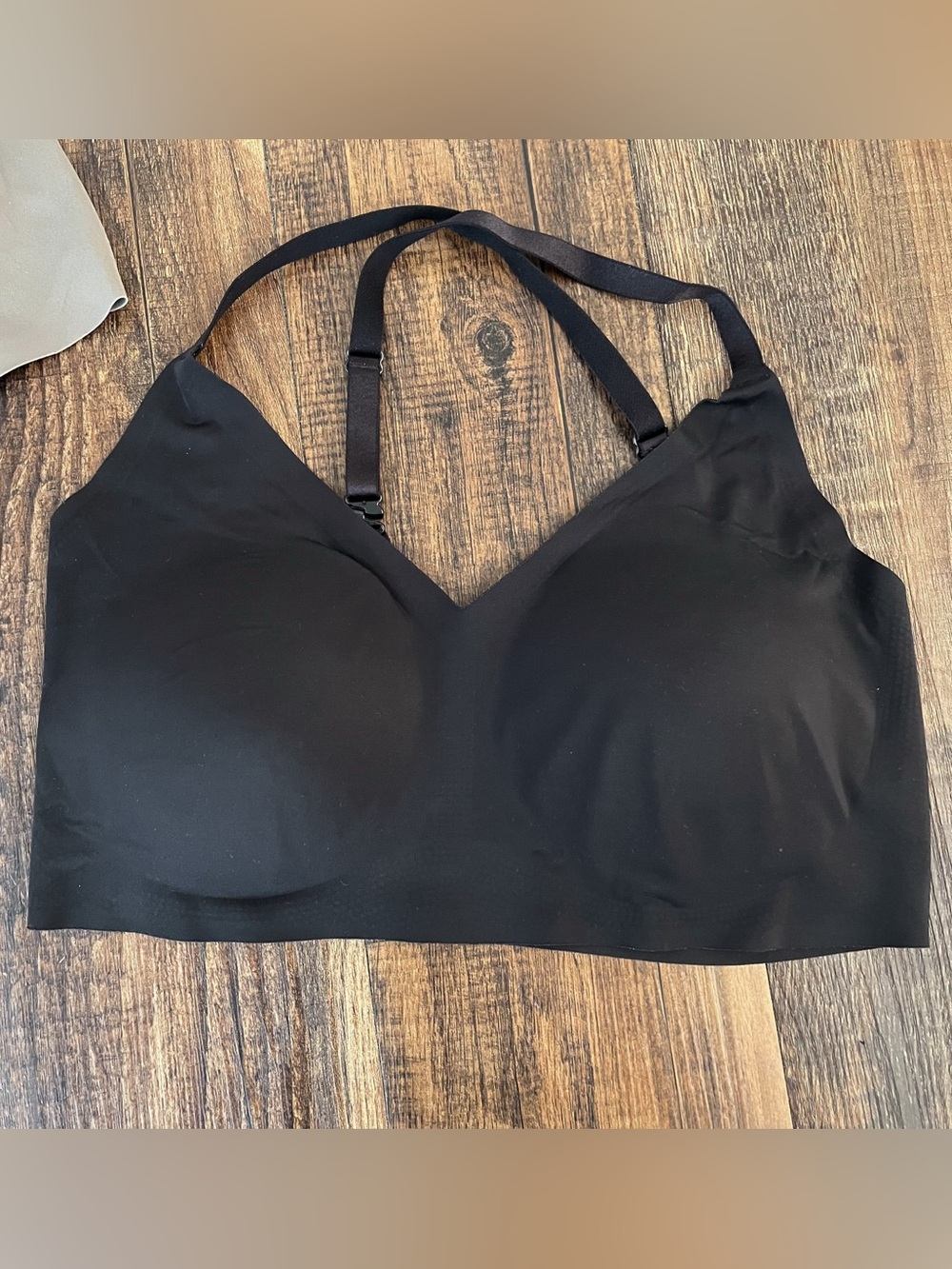 True & Co Wireless Bras (set of 3) Soft Adjustable Straps Size Large Gray Black - Picture 5 of 16